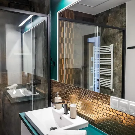 Ginger - Stare - Bezplatny Parking - Youtube Ginger We Wroclawiu Apartamento Breslavia